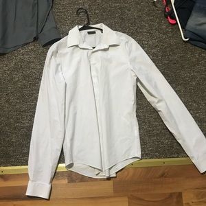 White dress shirt